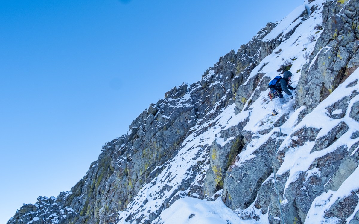 Rockfall, Shoulder Tweaks and Snowy Slabs – Alpine Simulator (M4, III) – Garden Creek Gap, ID&nbsp;(12.13.23)