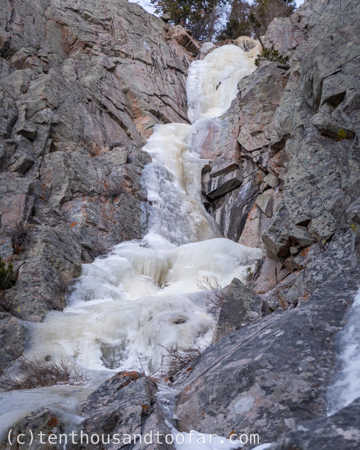 Two Lake Louise Ice Gully Variations – Wind River Range, WY&nbsp;(12.17.23)