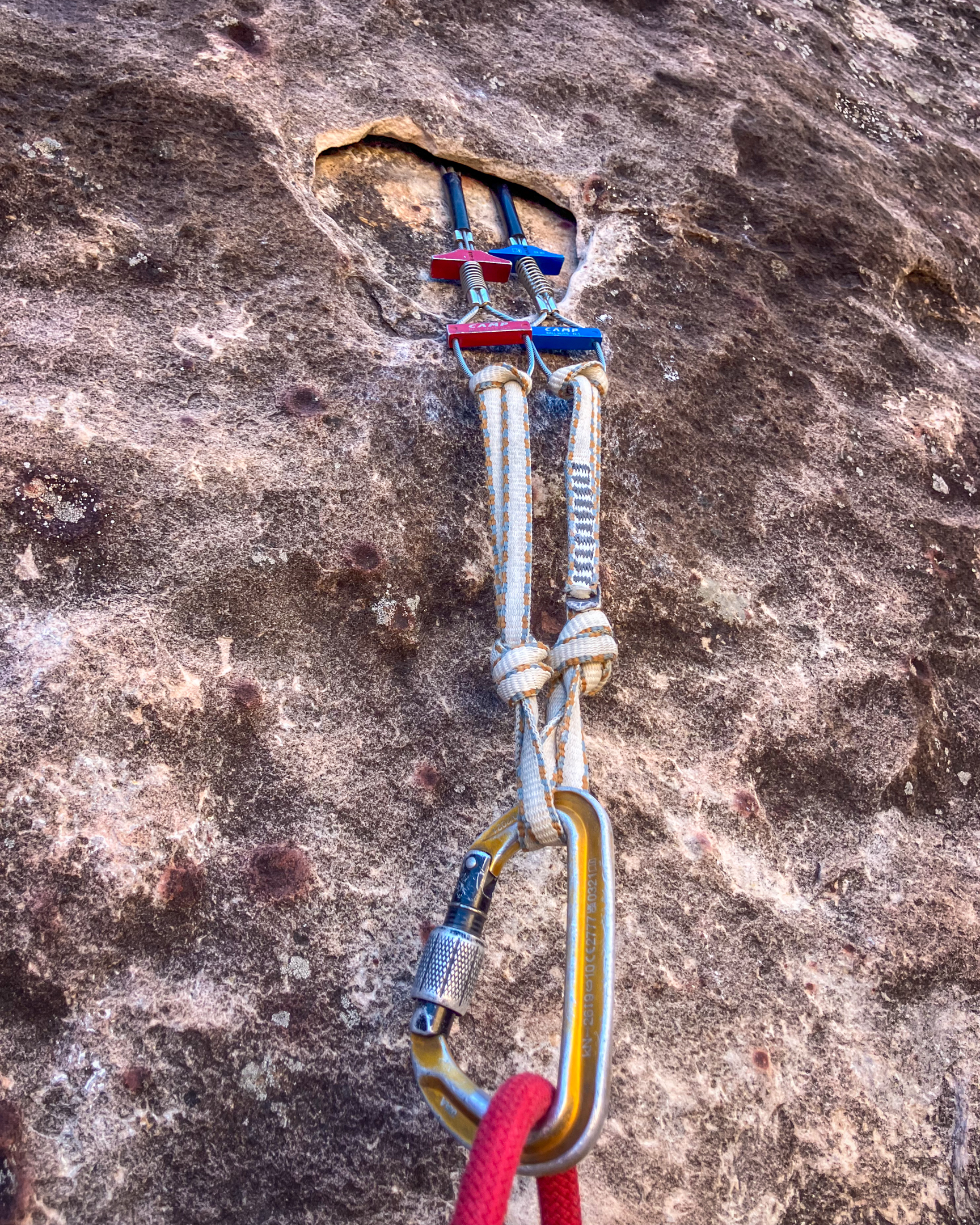 Rage Against the Machine – Adventure Punks (5.10d, 5p, 550