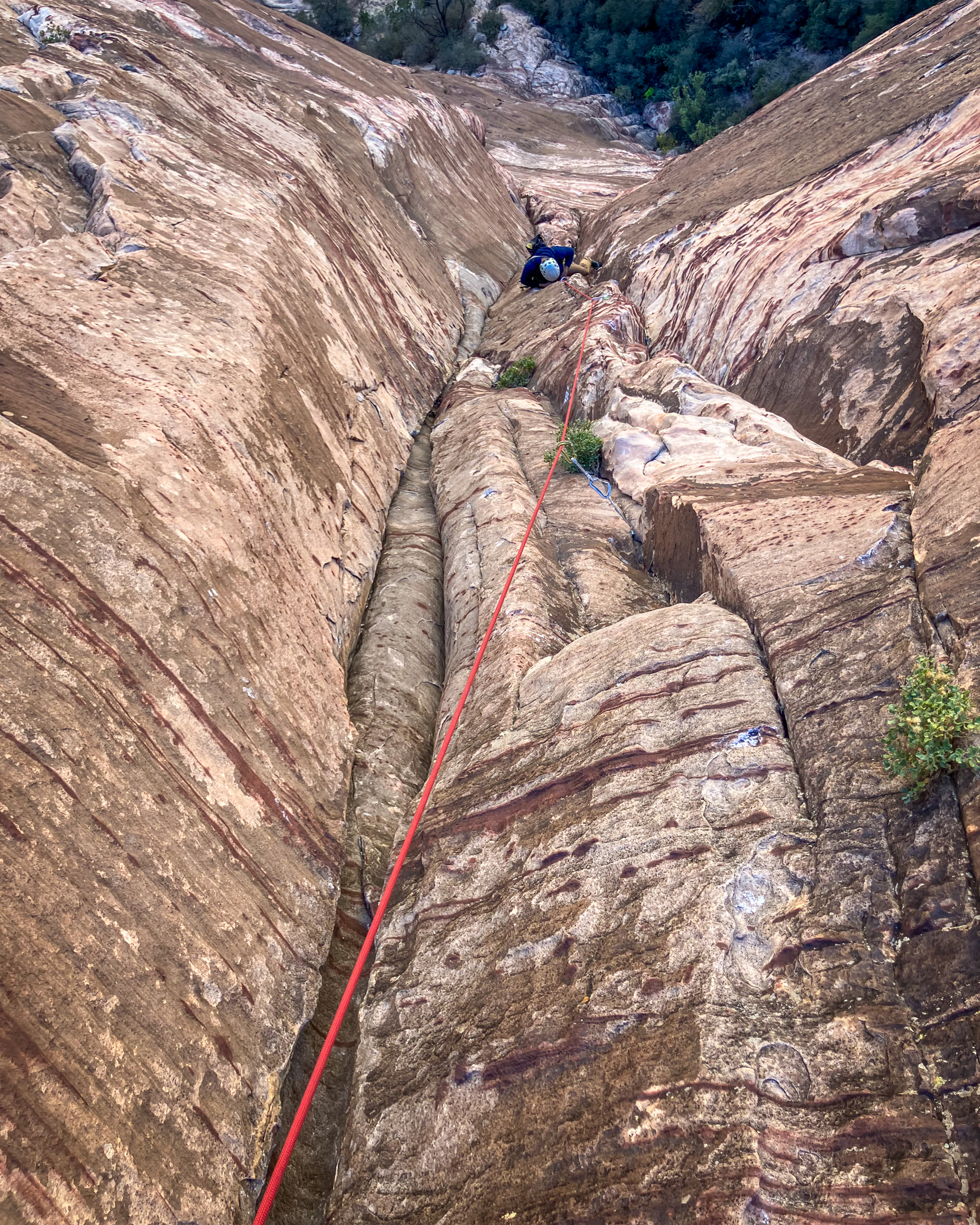 Rage Against the Machine – Adventure Punks (5.10d, 5p, 550