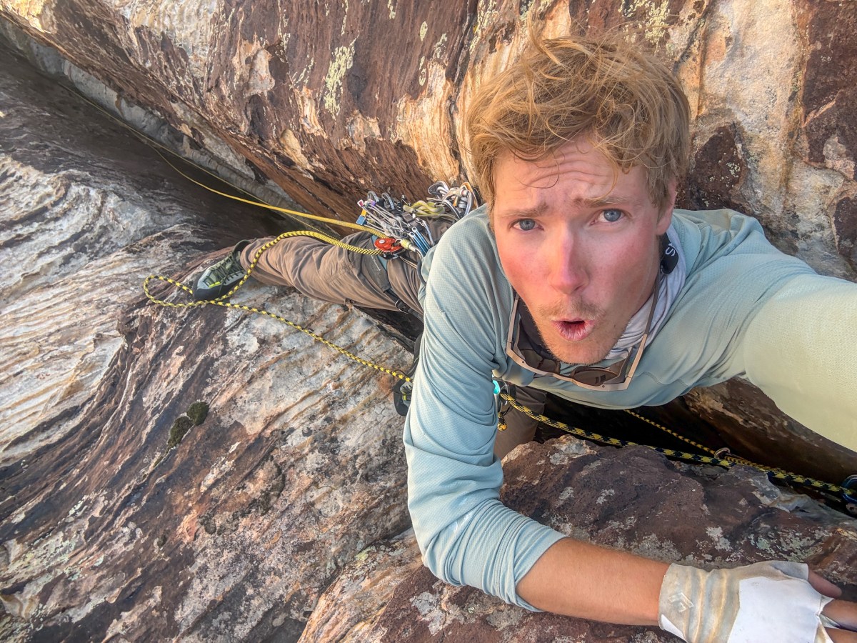 Alone in “Healy’s Haunted House” (5.8/5.9 X, 5p, 700′) – Angel Food Wall – Red Rocks NCA&nbsp;(08.09.26)